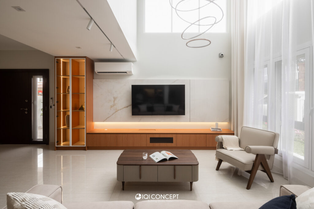 double volume ceiling living room design